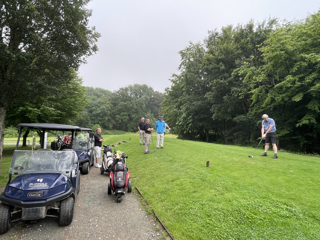 Steve K. tees off